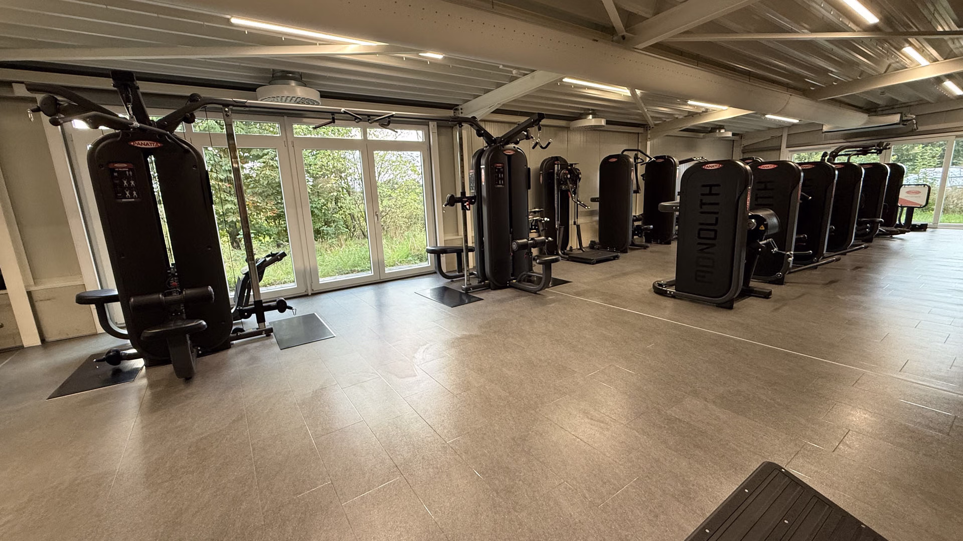 Panatta Kabelstation im TIME/OUT